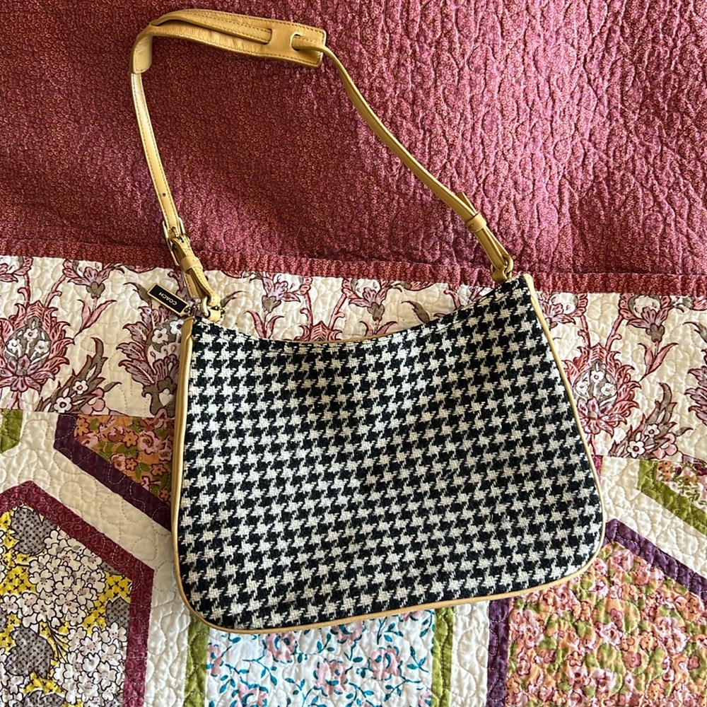 Vintage COACH Girlie Boucle Hobo Houndstooth Wool Leather Handbag 8161